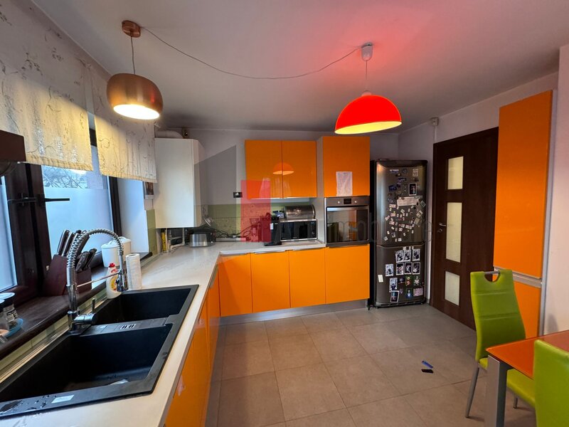 Crevedia Austrian Village, Duplex Complet mobiliat si utilat